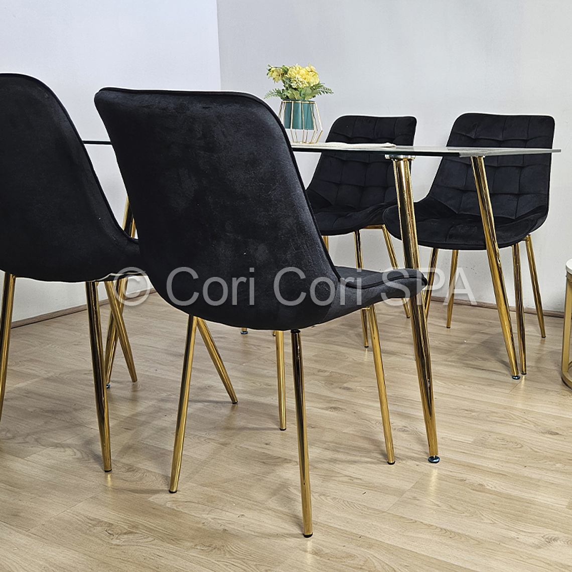 Comedor Rubi Gold 160 x 80cms + 6 Sillas Capitonne Top 3