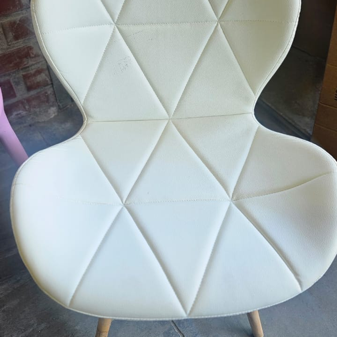 Silla Eames Mariposa Ecocuero Blanca (2da Seleccion) 2