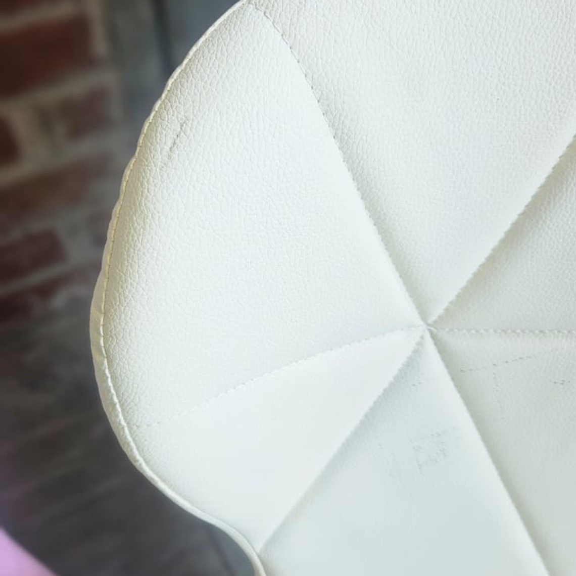 Silla Eames Mariposa Ecocuero Blanca (2da Seleccion) 3