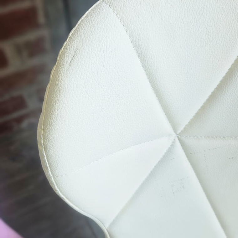 Silla Eames Mariposa Ecocuero Blanca (2da Seleccion) 3