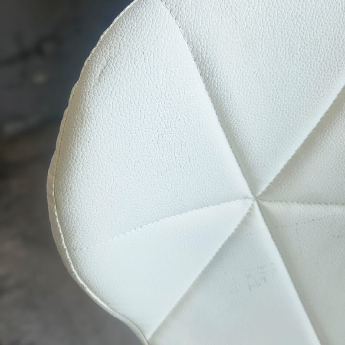 Silla Eames Mariposa Ecocuero Blanca (2da Seleccion) 6