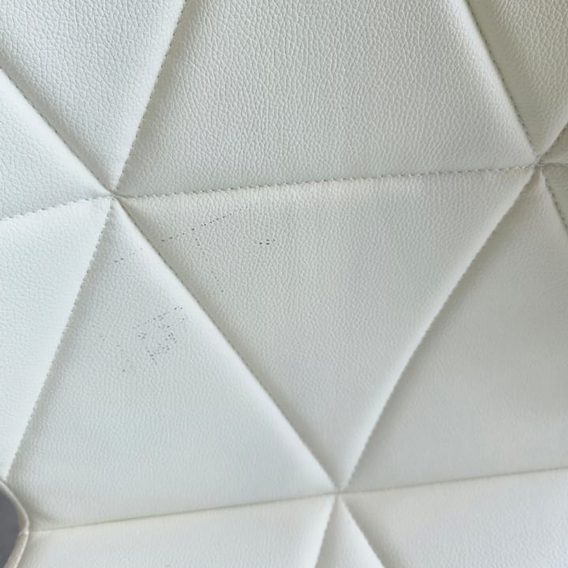 Silla Eames Mariposa Ecocuero Blanca (2da Seleccion) 8