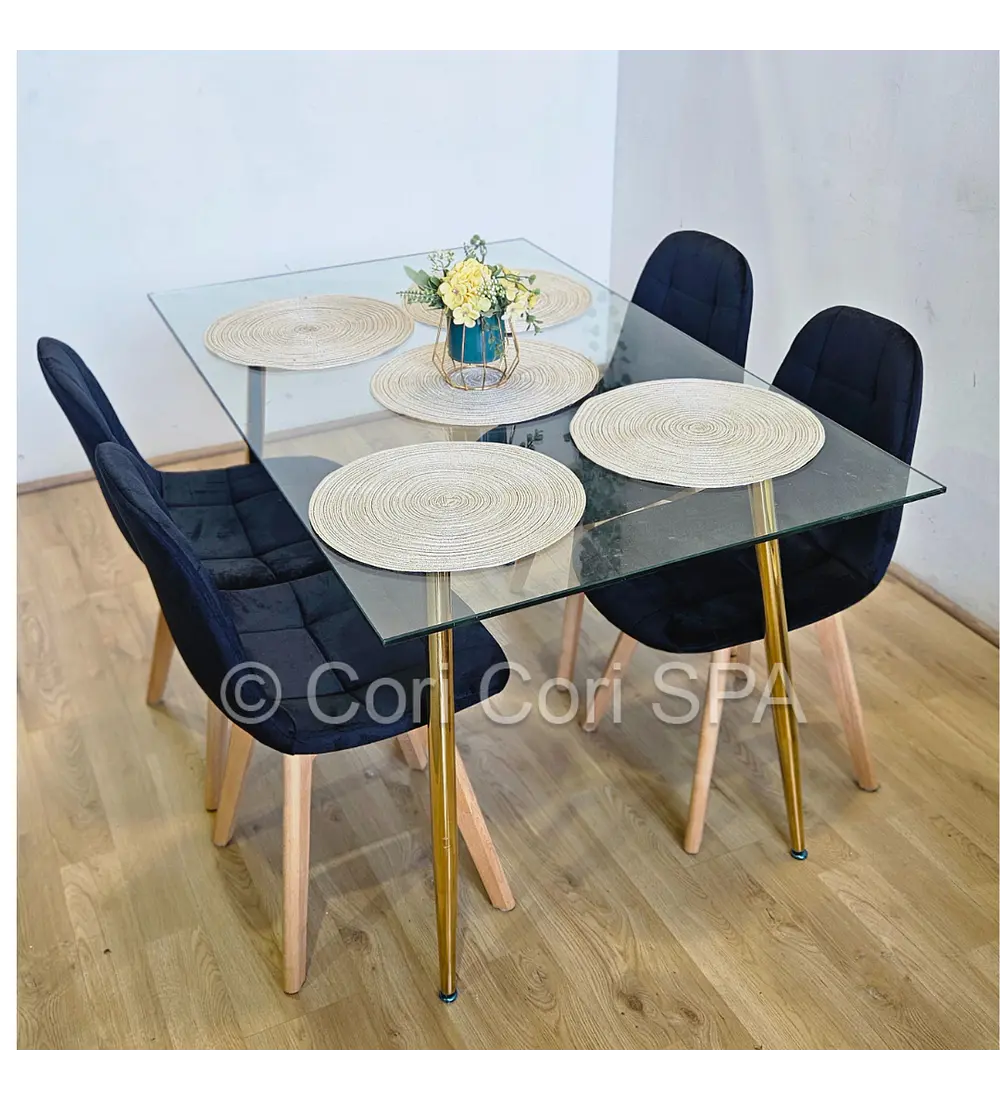 Comedor Rubi Gold 130x80cms + 4 Sillas Capitonne Velvet 