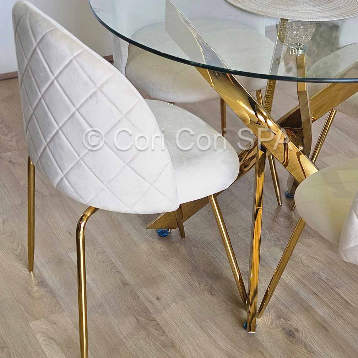 Comedor Warwick Gold 100cm + 4 Sillas Bread Gold 3