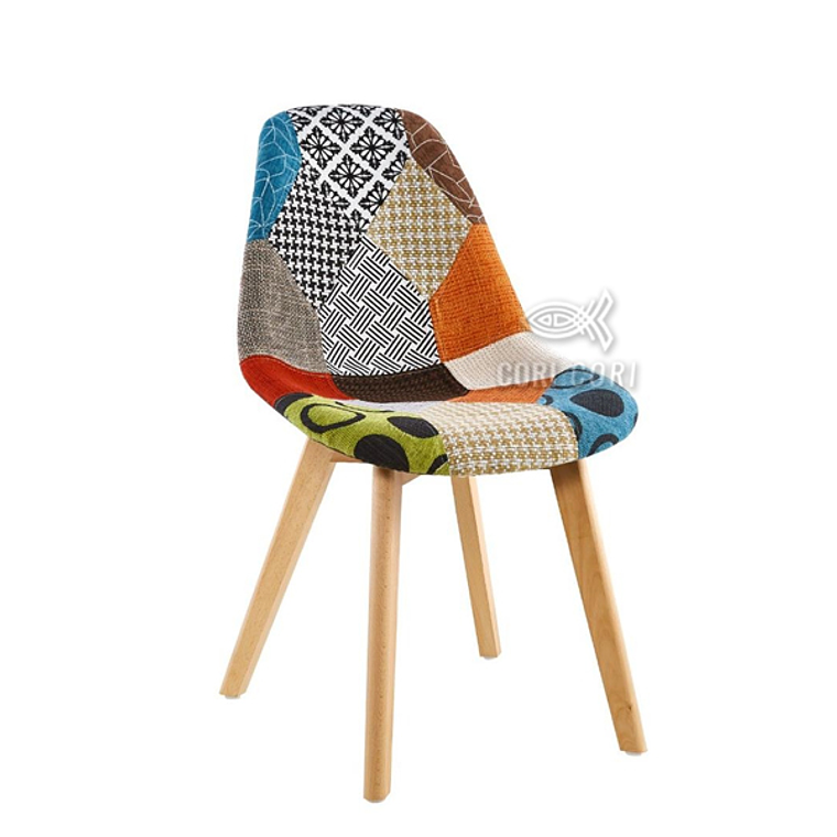 Comedor Eames Vidrio 80cms + 4 Sillas Patchwork Wood 7