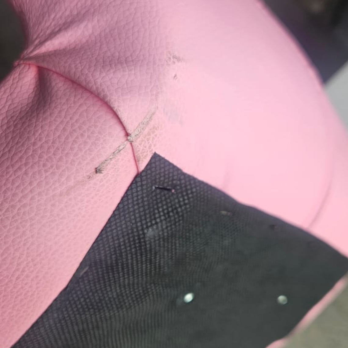 Silla Eames Mariposa Ecocuero ROSADA (Segunda Selección) 6