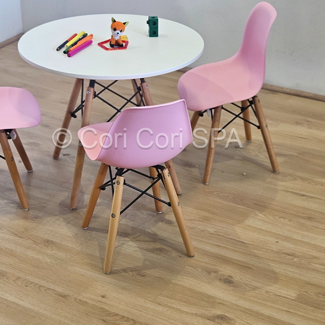 Pack Eames Kids (1 Mesa + 4 sillas) 8