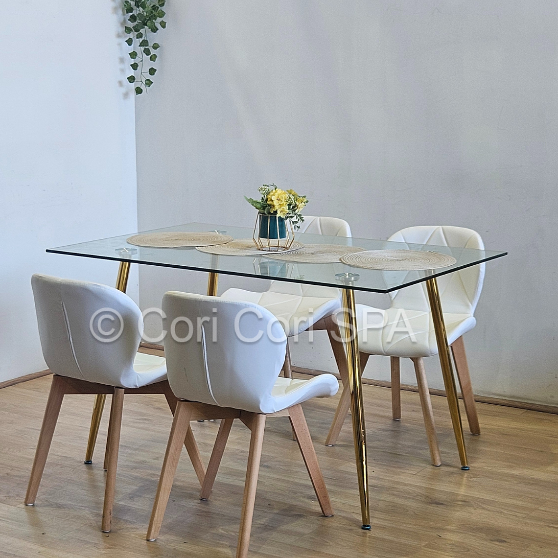 Comedor Rubi Gold 130x80cms + 4 Sillas Mariposa Wood 3