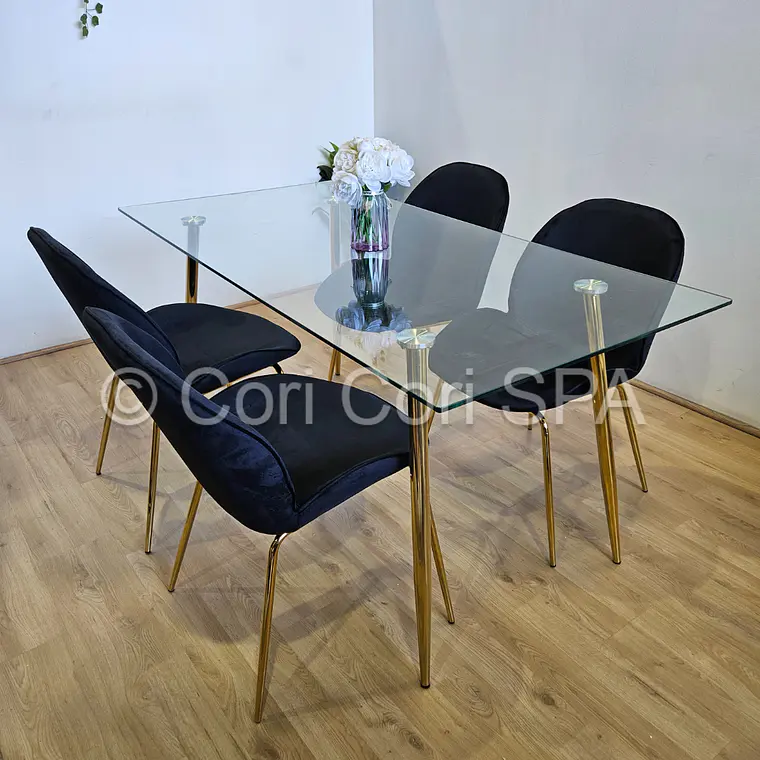 Comedor Rubi Gold 130x80cms + 4 Sillas Beetle 9