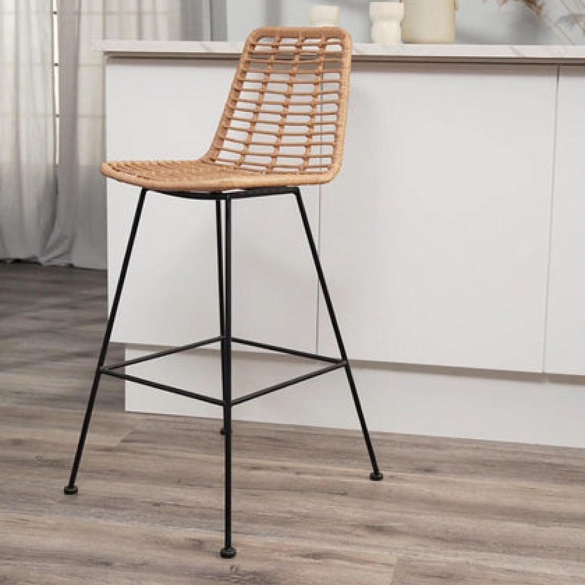 Taburete Alto de Terraza Rattan Grecia 4