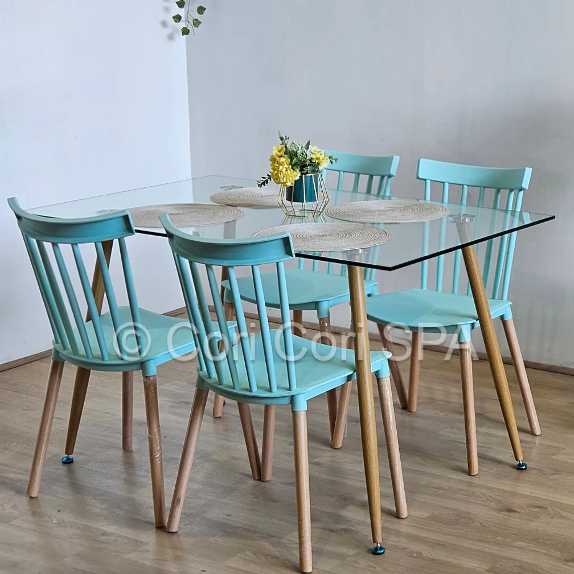 Comedor Rubi 130x80cms + 4 Sillas Windsor  22