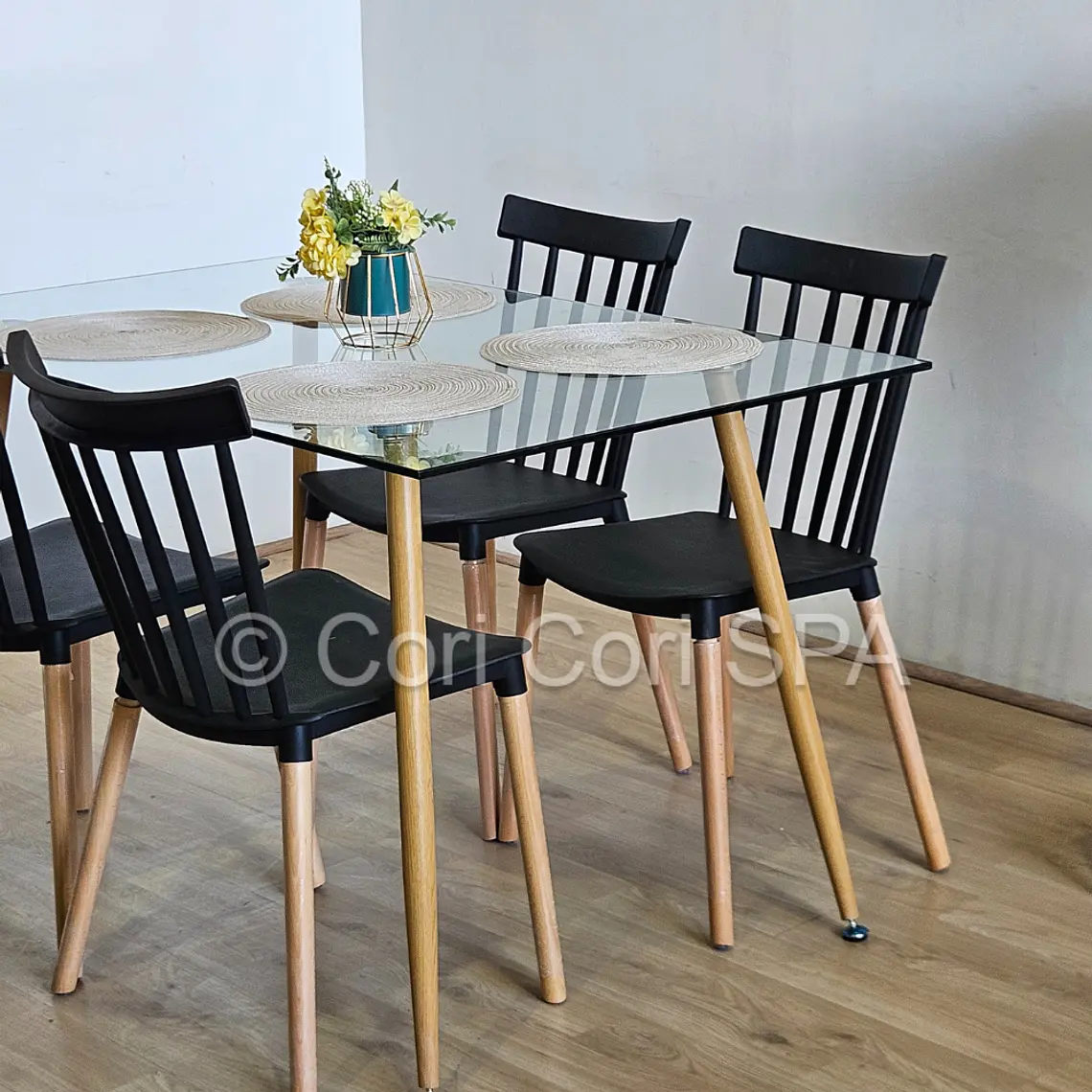 Comedor Rubi 130x80cms + 4 Sillas Windsor  25