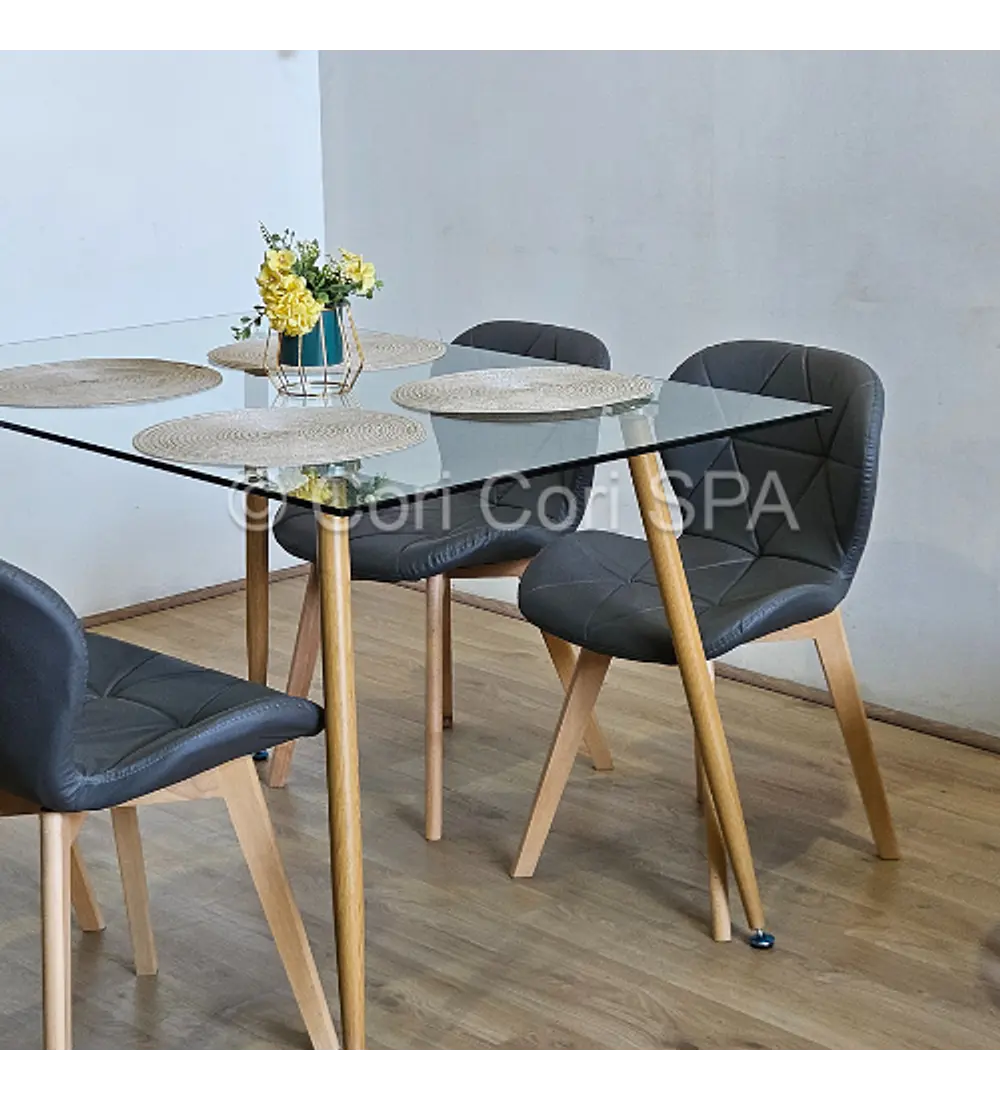 Comedor Rubi 120x80cms + 4 Sillas Mariposa Wood