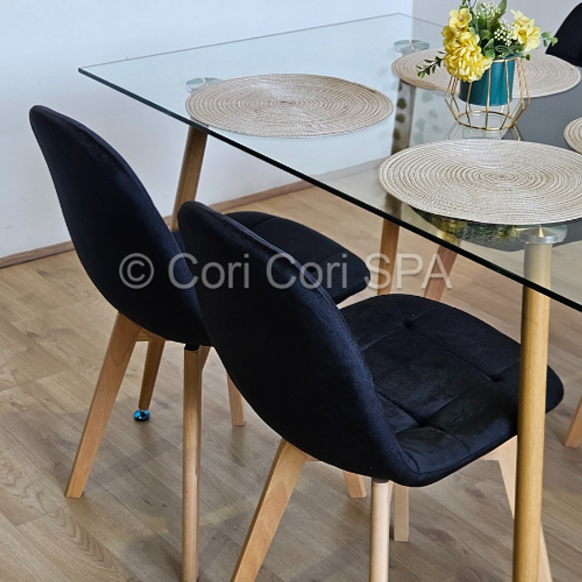 Comedor Rubi 120x80cms + 4 Sillas Capitonne Velvet  5