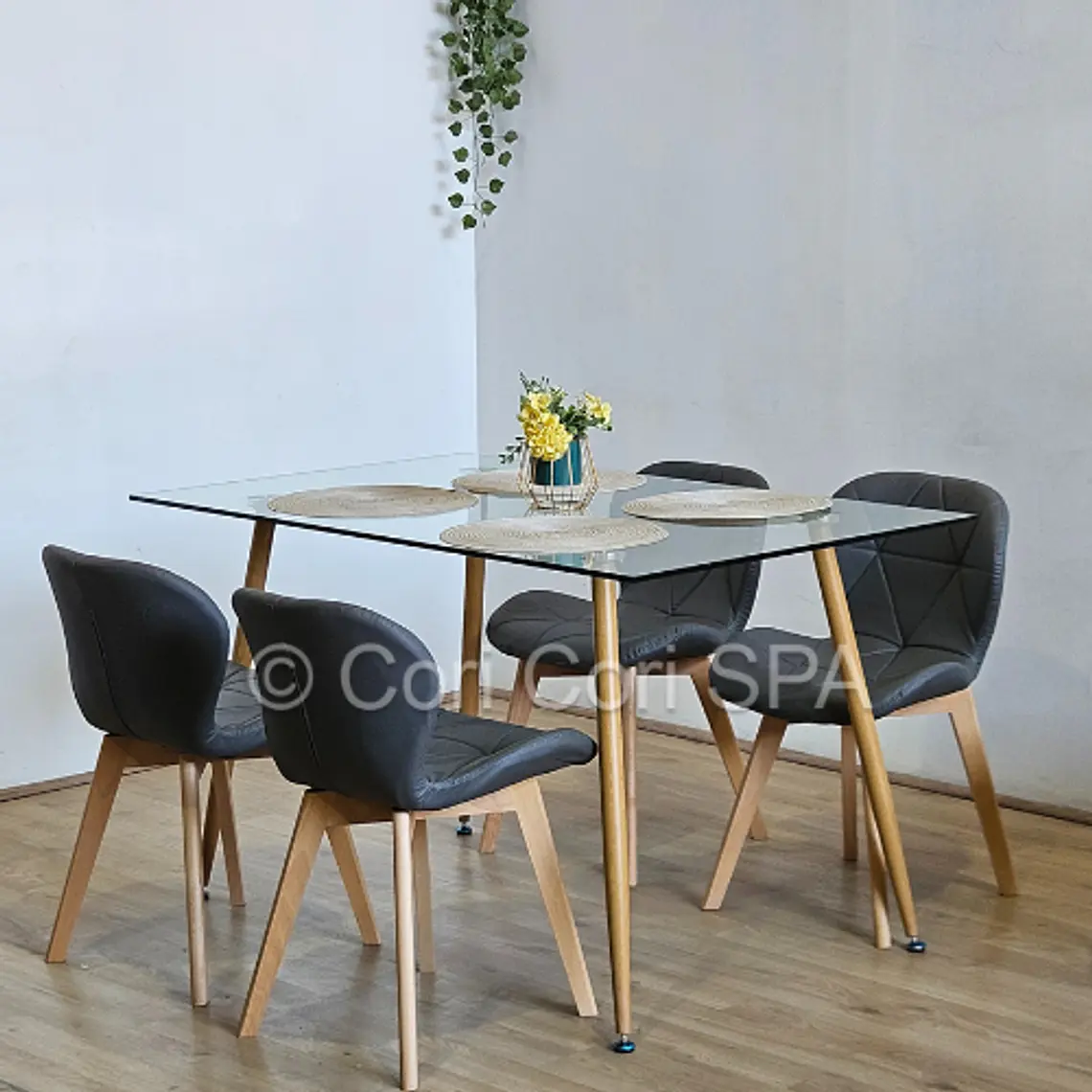 Comedor Rubi 130x80cms + 4 Sillas Mariposa Wood 11