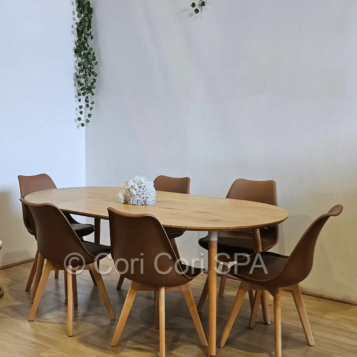 PREVENTA.- Comedor Mesa Expandible (100 - 180cms) + Sillas Tulip 11