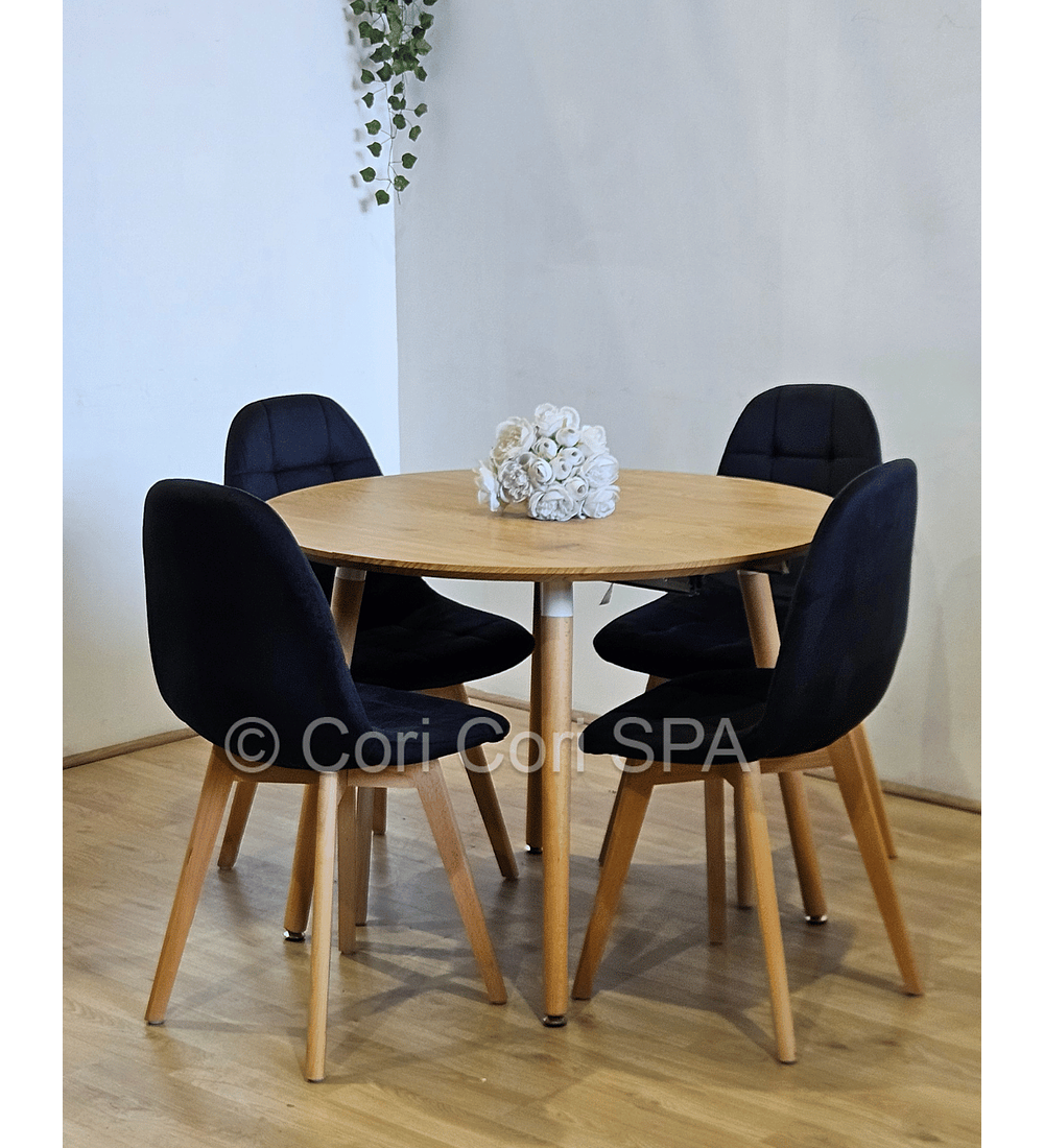 Comedor Mesa Expandible (100 - 180cms) + 4 Sillas Capitonne Velvet