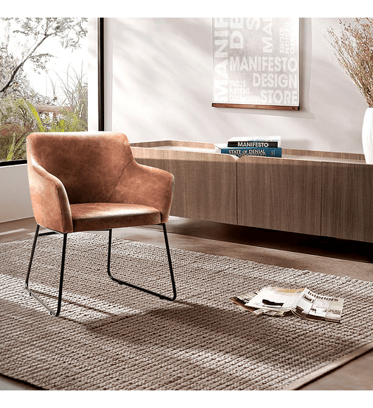 Butaca Albania de Cuero Sintético con Metal Industrial