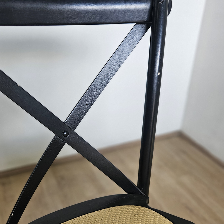 2da Mano.- Silla Crossback de Madera Negra 4