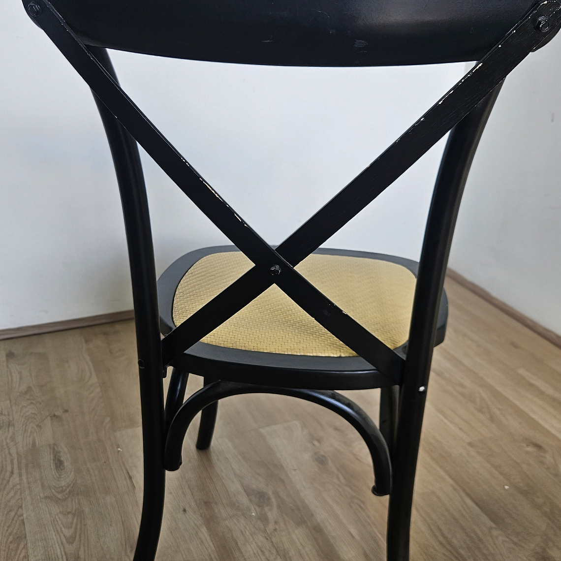 2da Mano.- Silla Crossback de Madera Negra 6