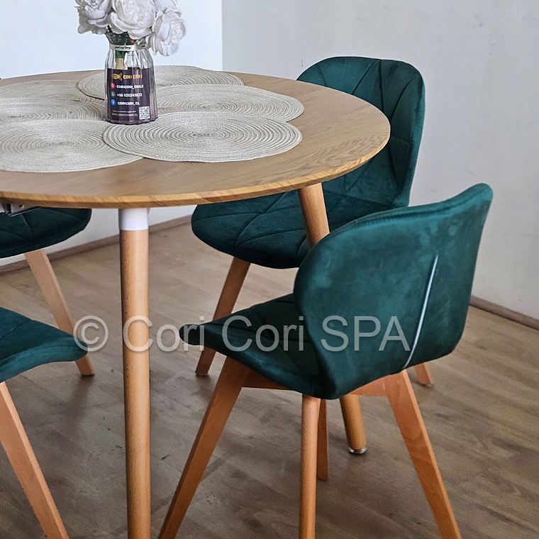Comedor Mesa Expandible (100 - 180cms) + 4 Sillas Mariposa Velvet 19