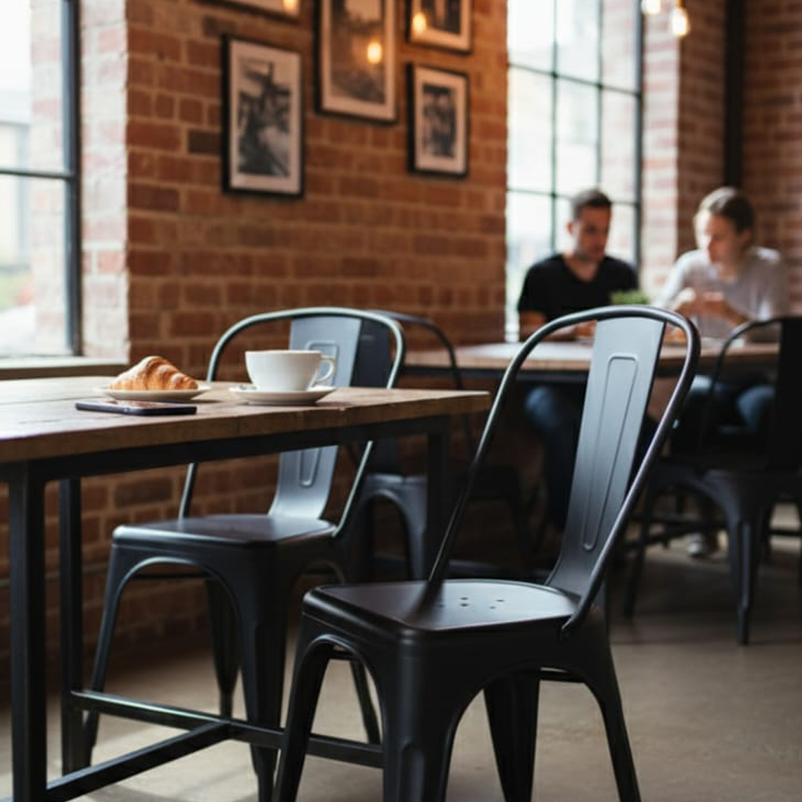 Pack 4 Sillas Tolix Plásticas 3