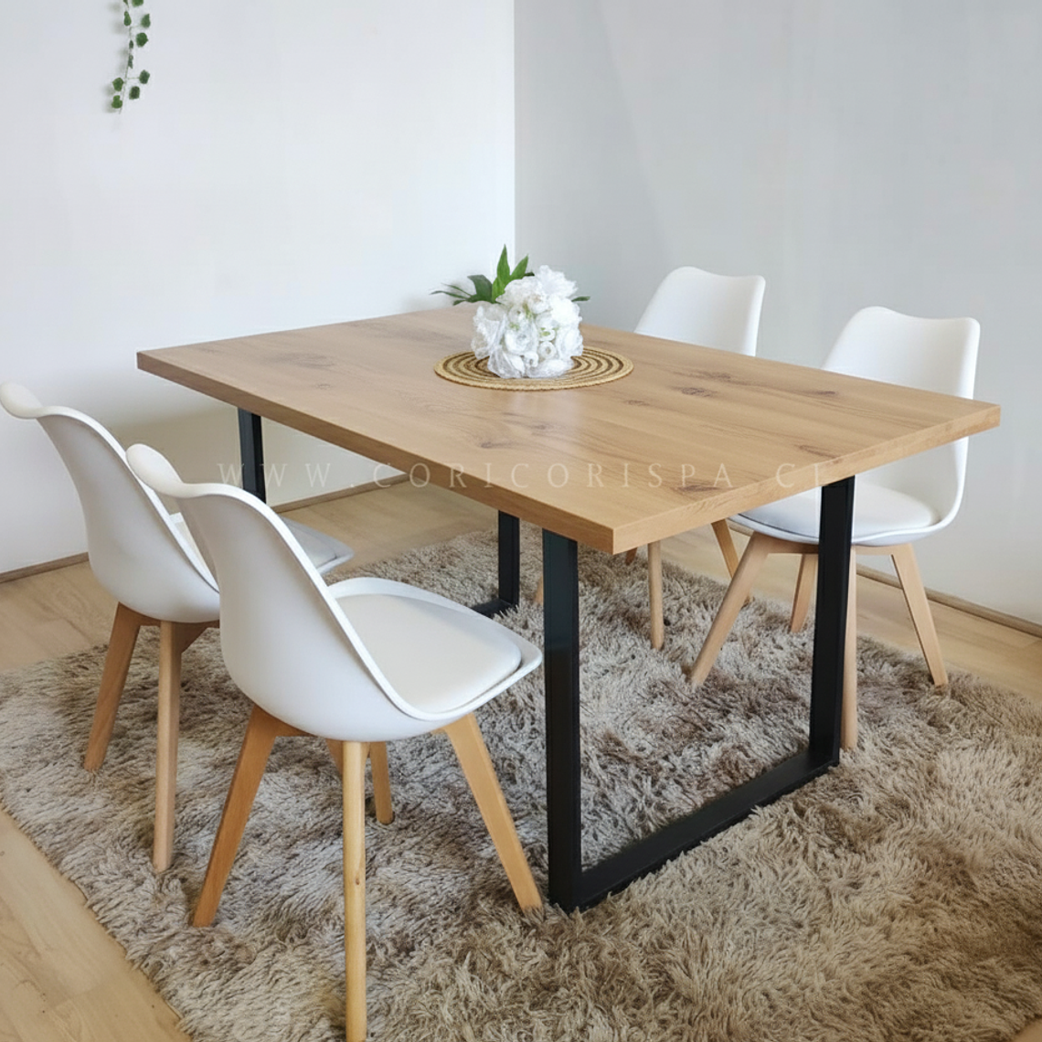 Comedor Industrial 140x90cms Light + 4 Sillas Tulip 1