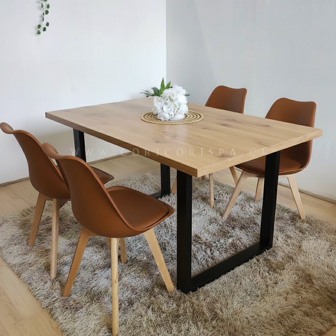 Comedor Industrial 140x90cms Light + 4 Sillas Tulip 5