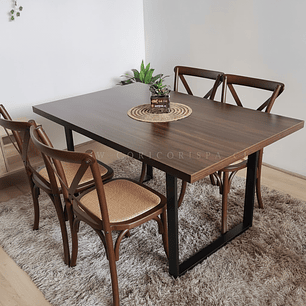 Comedor Industrial 140x90 + 4 Sillas Crossback Madera