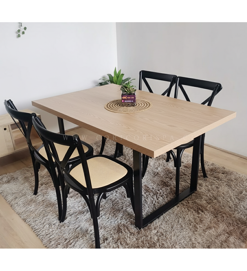 Comedor Industrial 140x90 Light + 4 Sillas Crossback Madera