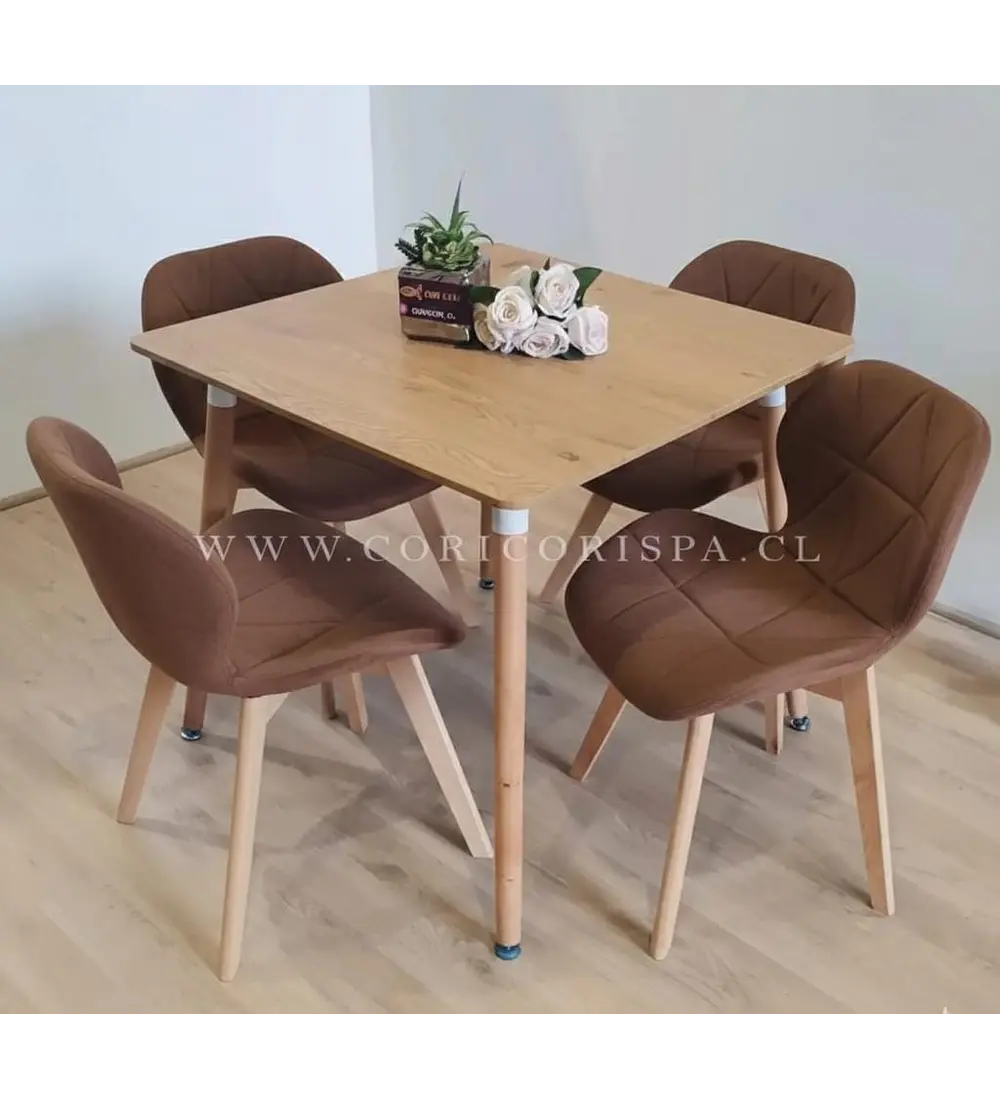 Comedor Mesa Cuadrada 80x80cms  + 4 Sillas Mariposa Velvet