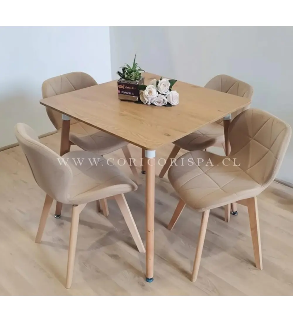 Comedor Mesa Cuadrada 80x80cms  + 4 Sillas Mariposa Velvet