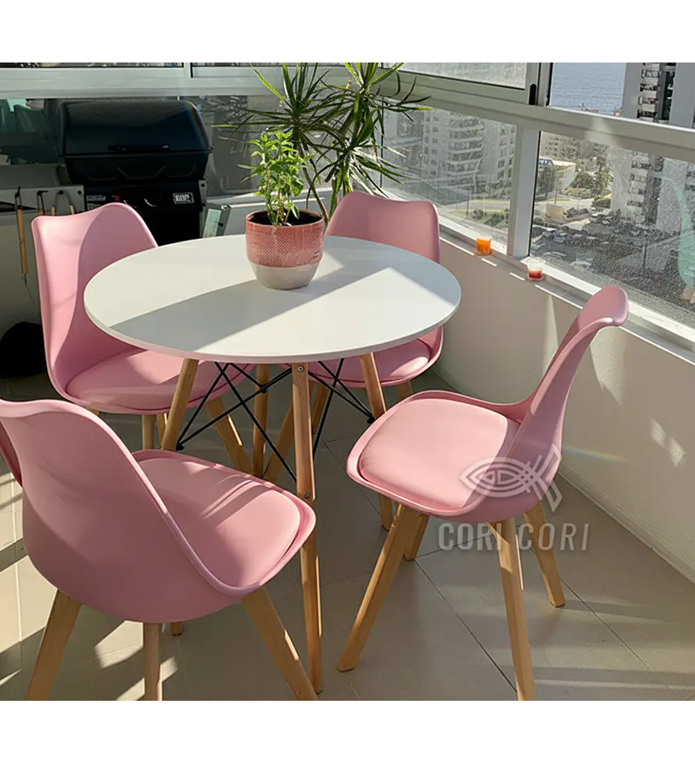 Comedor Mesa Eames Blanca 100cms + 4 Sillas Tulip
