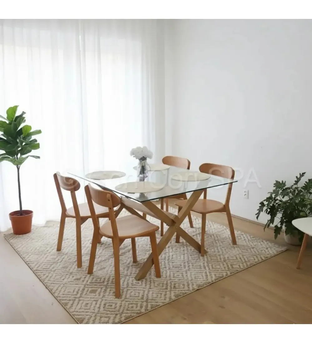 Comedor Medlock 120x80cm + 4 Sillas Fresno de Madera 