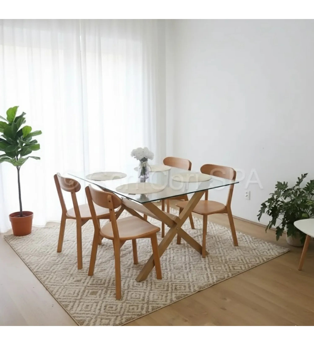 Comedor Medlock 140x90cm + 4 Sillas Fresno de Madera