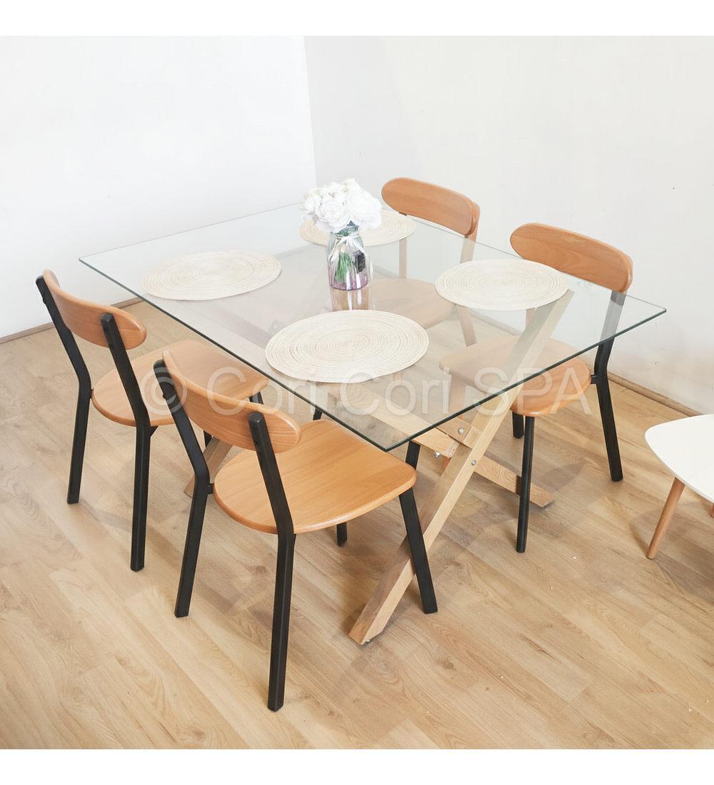 Comedor Medlock 140x90cm + 4 Sillas Fresno de Madera