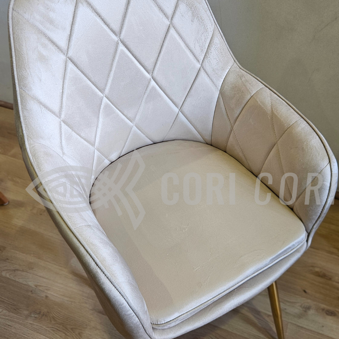 Sitial/Poltrona Diamante Clásica 15