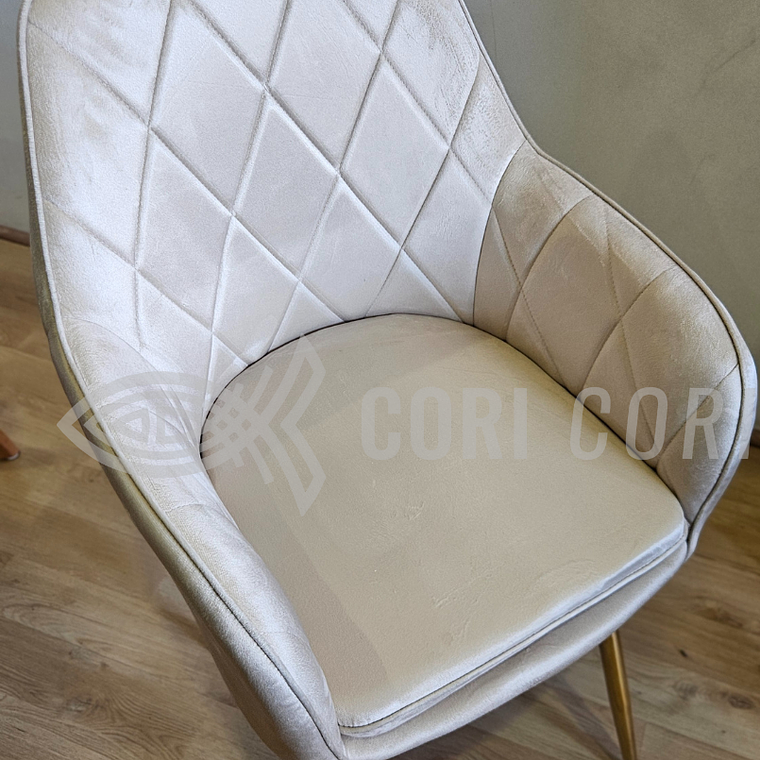 Sitial/Poltrona Diamante Clásica 15