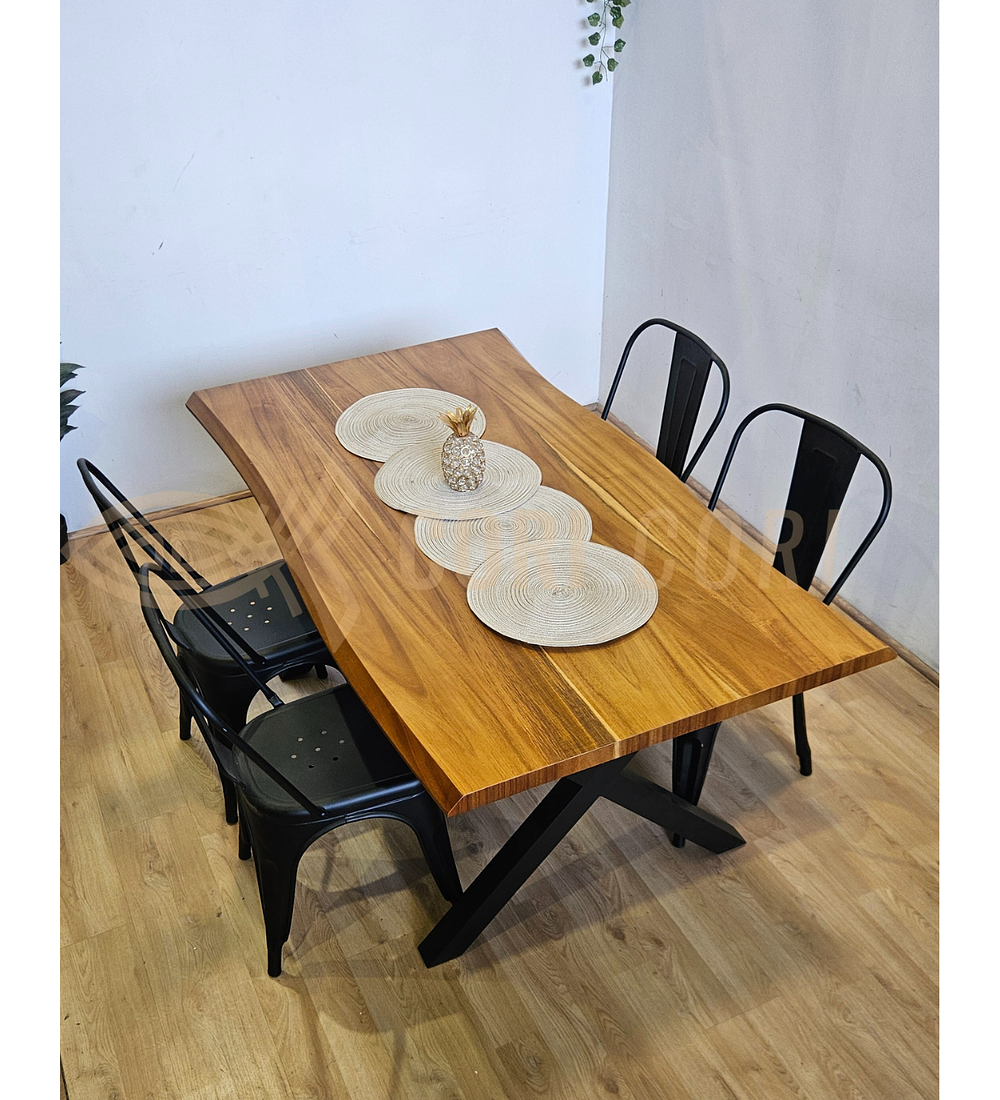 Juego de Comedor Medlock Rústica 160x90 cm + 4 Sillas Tolix Industriales