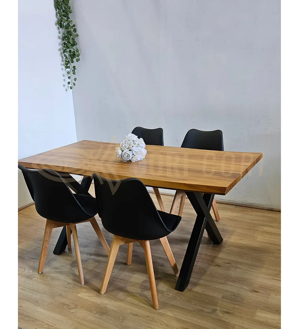 Juego de Comedor Medlock Rústica 160x90 cm + 4 Sillas Tulip