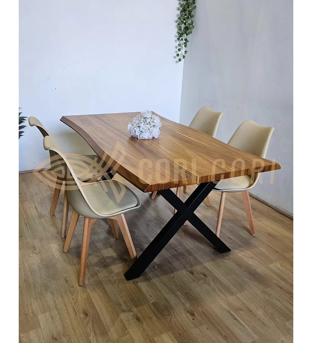 Juego de Comedor Medlock Rústica 160x90 cm + 4 Sillas Tulip