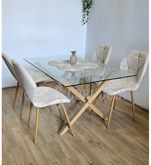 Comedor Medlock 140 x 90cm + 4 Sillas Fiori Velvet Wood