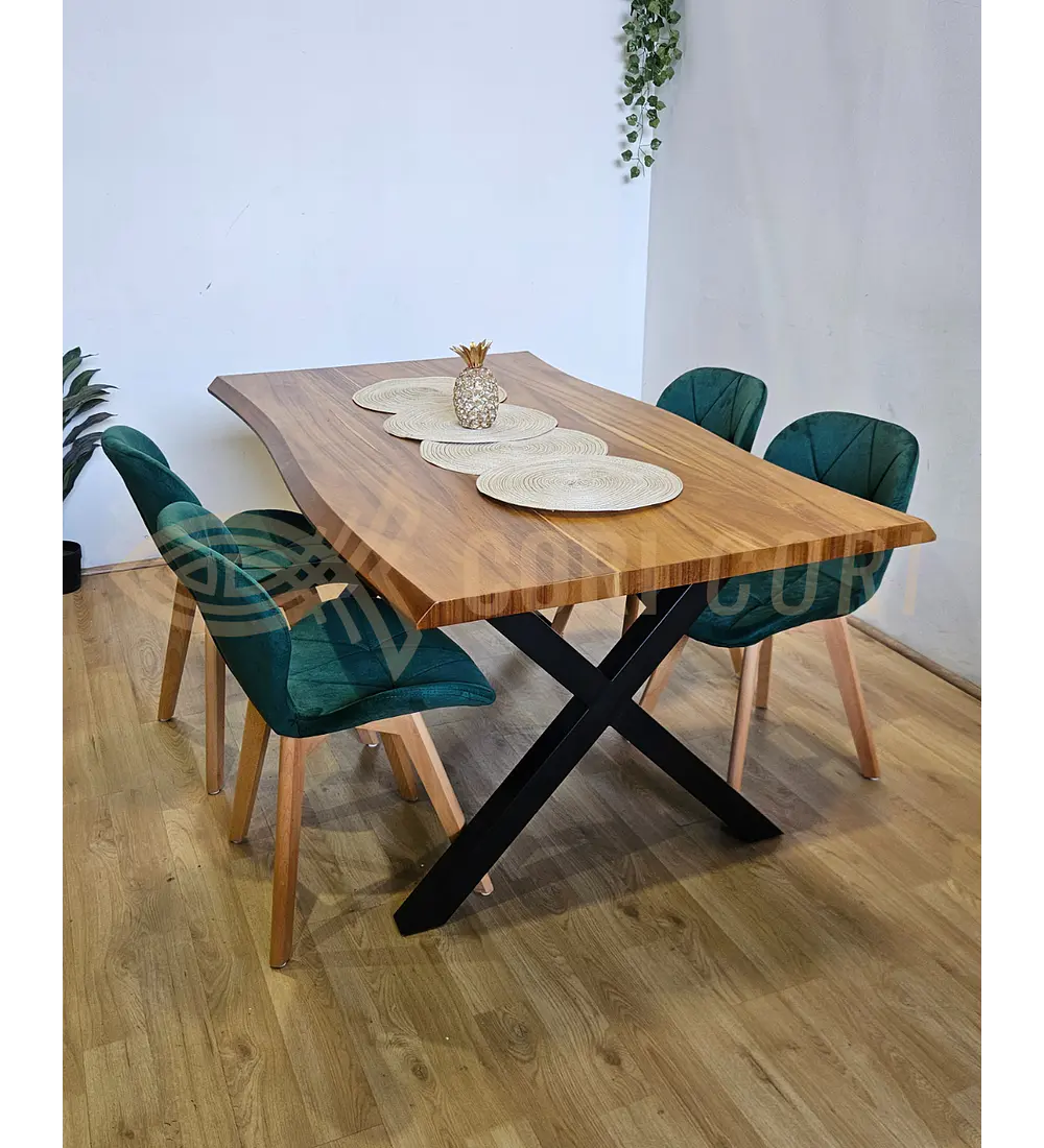 Juego de Comedor Medlock Rústica 160x90 cm + 4 Sillas Mariposa Velvet