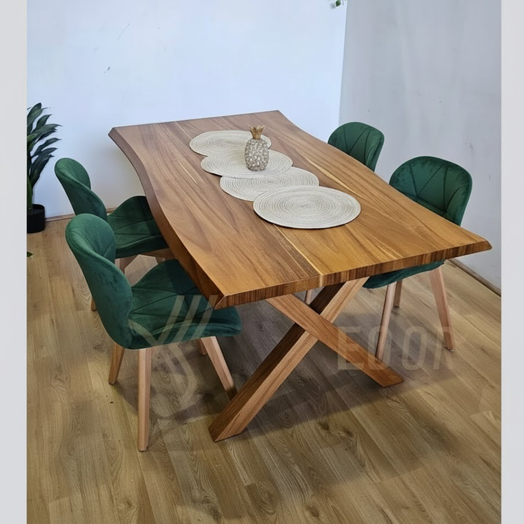 Juego de Comedor Medlock Rústica 160x90 cm + 4 Sillas Mariposa Velvet 27