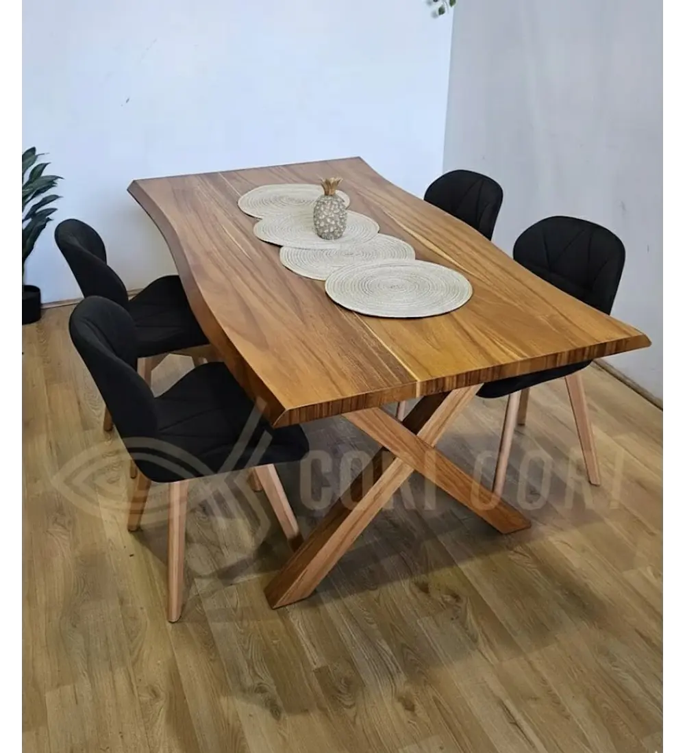 Juego de Comedor Medlock Rústica 160x90 cm + 4 Sillas Mariposa Velvet