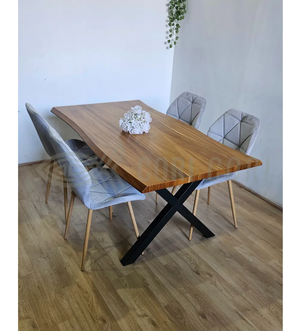 Juego de Comedor Medlock Rústica 160x90 cm + 4 Sillas Fiori Velvet wood