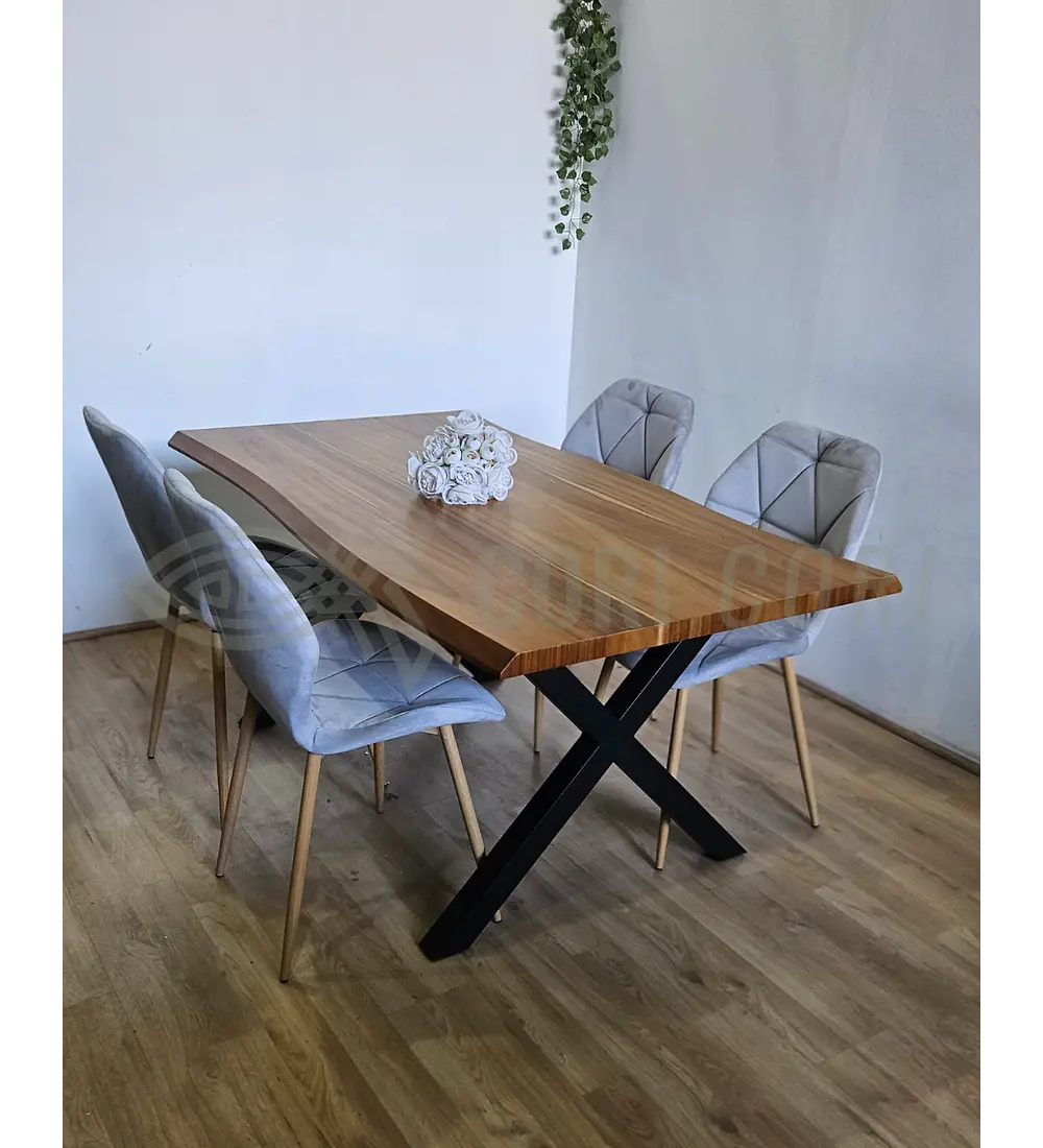Juego de Comedor Medlock Rústica 160x90 cm + 4 Sillas Fiori Velvet wood