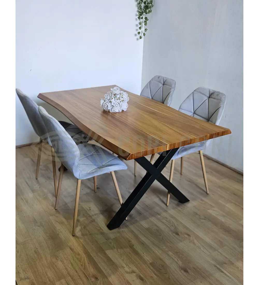 Juego de Comedor Medlock Rústica 160x90 cm + 4 Sillas Fiori Velvet wood