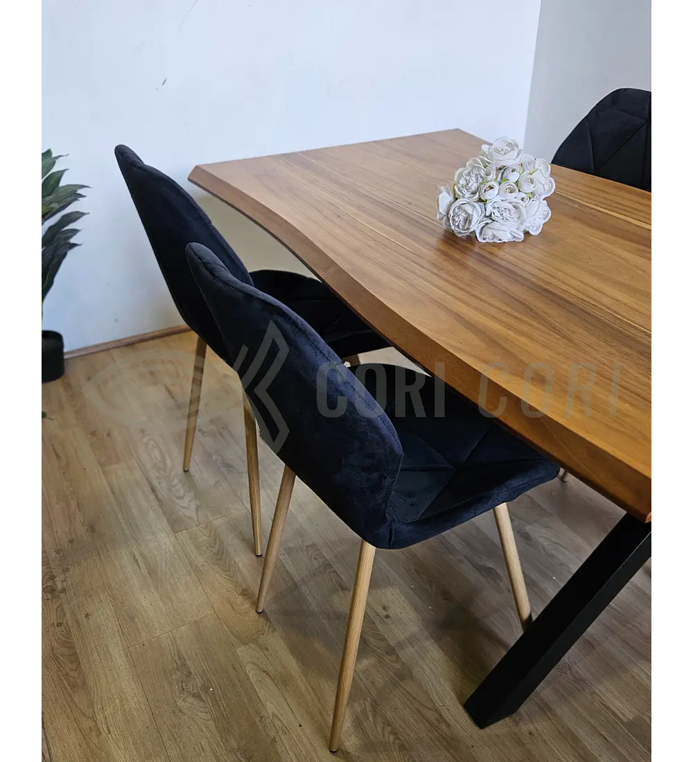Juego de Comedor Medlock Rústica 160x90 cm + 4 Sillas Fiori Velvet wood