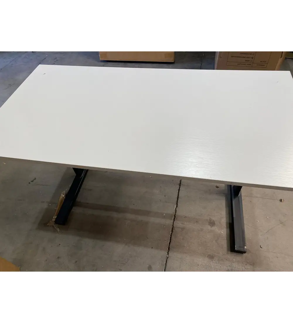 2da Mano.- Escritorio de Trabajo con Altura Regulable Standing desk - Blanco
